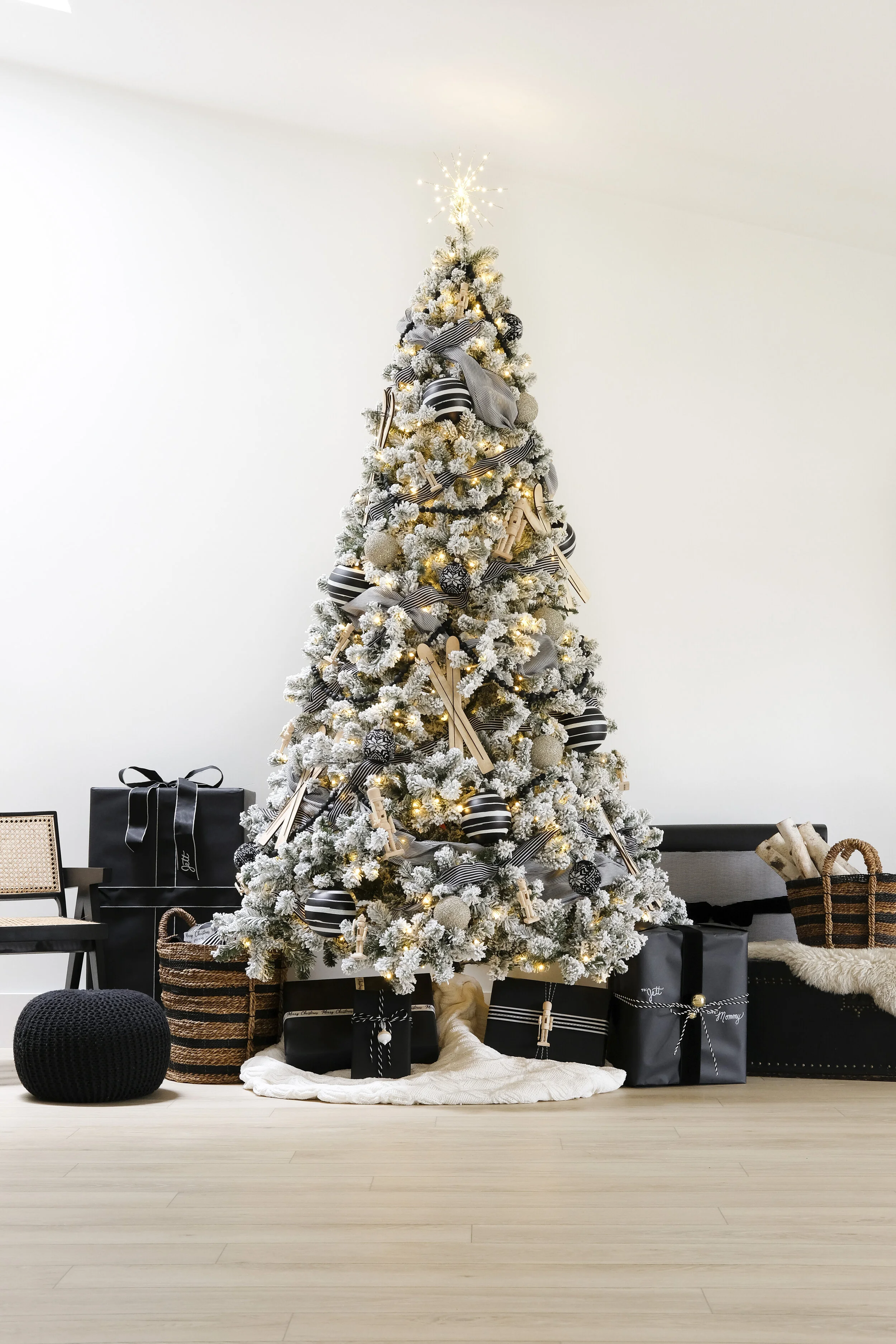 CHRISTMAS DECOR 2020 OUR BLACK WHITE CHRISTMAS TREE Me and